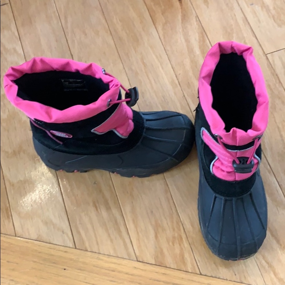 Girls winter boots